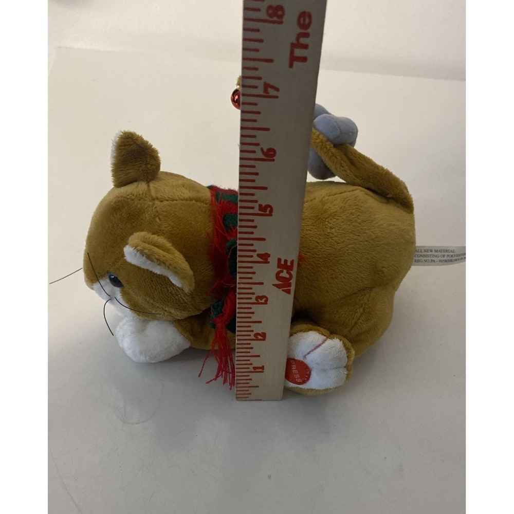 Vintage Pan Asian Creations Christmas Musical Cat with Mouse Tail Shakes - Picture 8 of 8